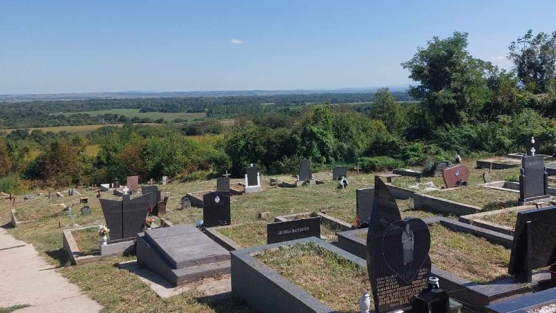 Obustavljena javna nabavka za uklanjanje mina na Novom groblju